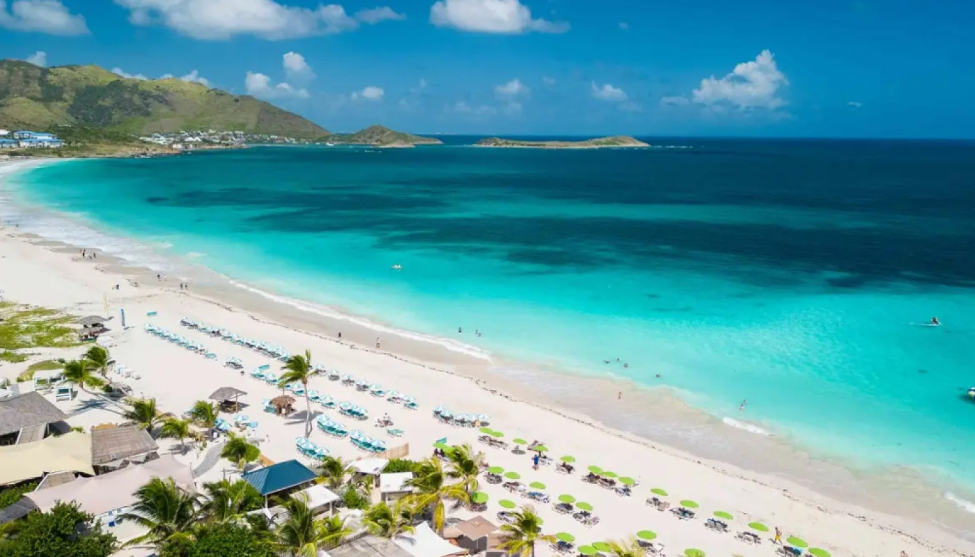 Find Your Perfect Condo in St Maarten's Dynamic Real Estate Market with 4U